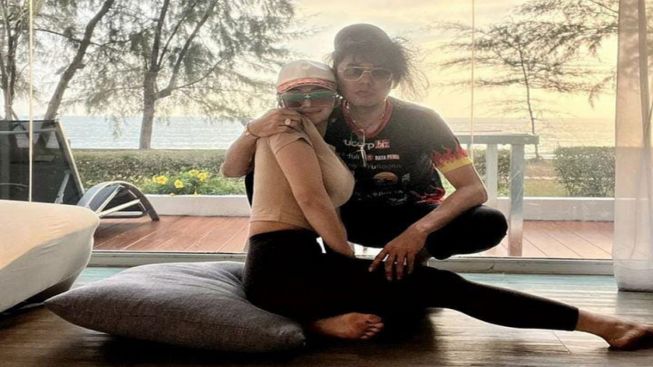 Sekamar dengan Beruang Brekele, Denise Chariesta Tak Bayangkan RD