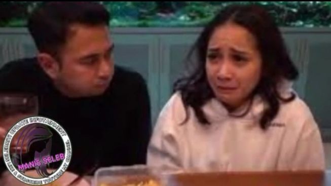 CEK FAKTA: Minta Cerai, Raffi Ahmad Pergoki Nagita Slavina Dipeluk Pria Lain, Benarkah?