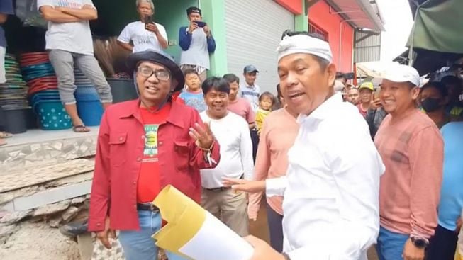 Pengelola Pasar Ciasem Konflik dengan Warga, Kang Dedi Turun Tangan