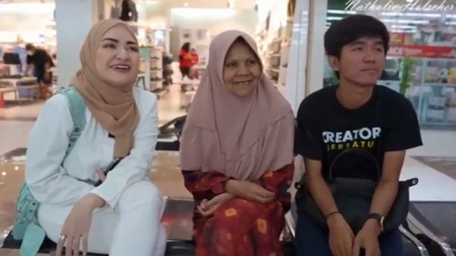 Jalan-jalan Bareng Tiko ke Mall, Bu Eny Ngatain Nathalie Holscher Kayak Bencong, Kenapa?