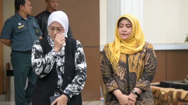 Resmi Cerai Dengan Dedi Mulyadi, Bupati Purwakarta, Anne Ratna Mustika Menangis Terharu: Alhamdulillah...