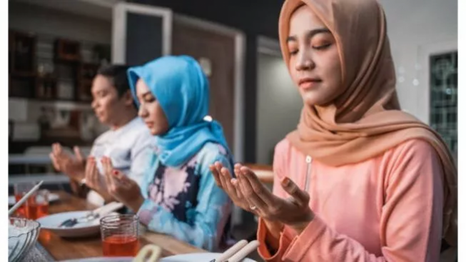 Sebaiknya Jangan Dilakukan, Ini 6 Puasa Yang Tidak Dianjurkan Dalam Agama Islam