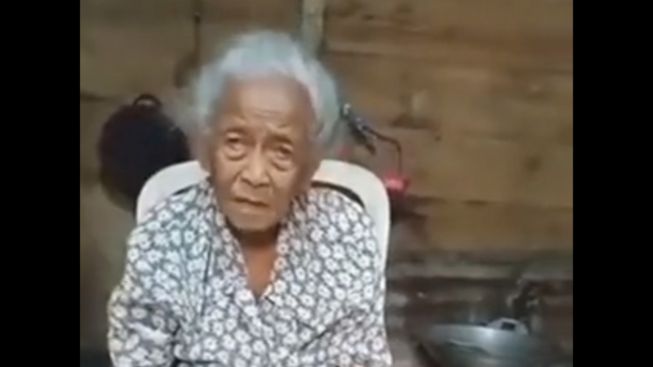 Viral Kisah Sedih Nenek Paruh Baya Eks Tenaga Medis Pejuang Kemerdekaan