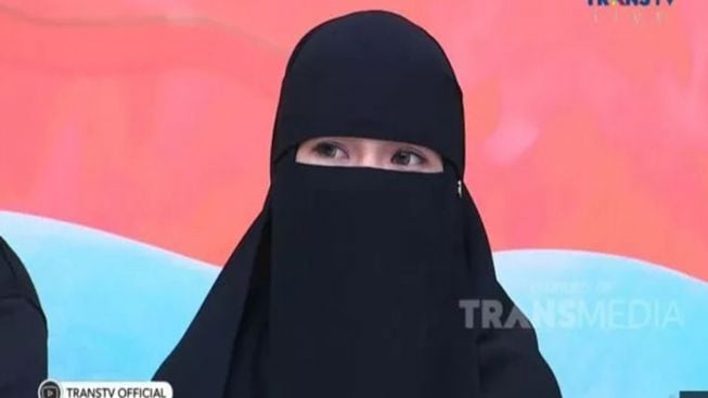 Asib Ali Simpan Video Tak Senonoh dengan Nisa, Kisah Asmara Pria India dengan Gadis Sulawesi