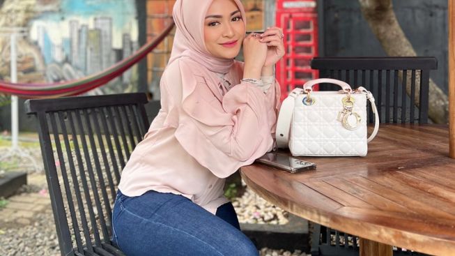 Lama Tak Bertemu, Nathalie Holscher Sindir Pacar Baru Sule, Cemburu?