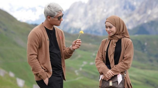 Jawab Tudingan Kaya karena Lesti Kejora, Begini Respons Rizky Billar