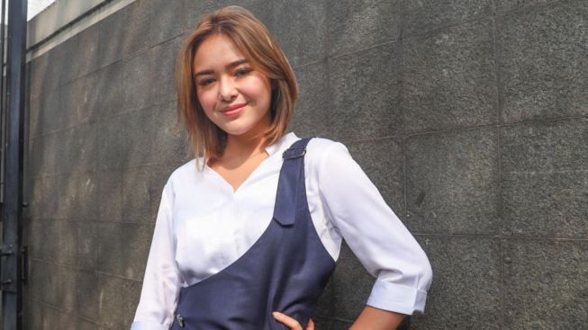 Amanda Manopo Bakal Liburan Bareng Dr Ekles ke Singapura, Warganet Tanyakan Arya Saloka