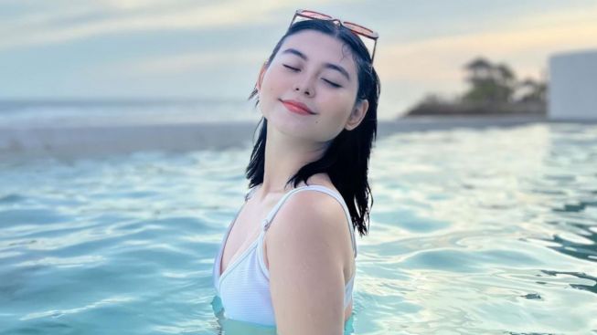 Inilah Profil Istri Marshel Widianto, Cesen, Kecantikannya Jadi Sorotan