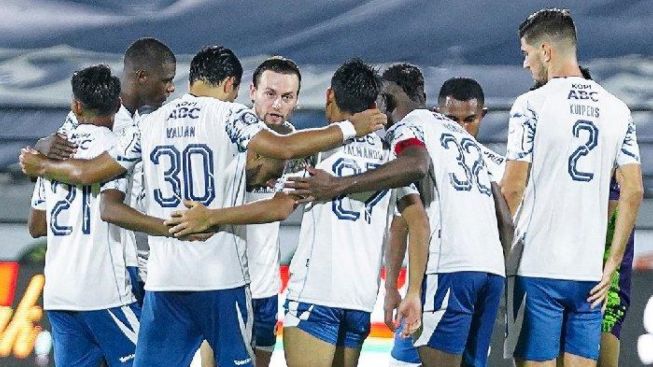 Setelah Henhen Herdiana, Kini Eks Persib Bandung Ikut Dibidik Dewa United?