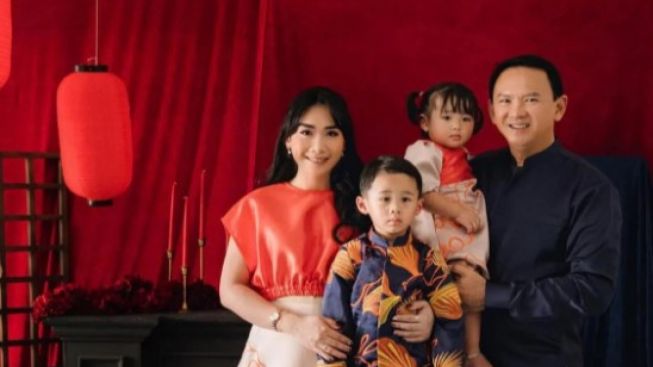Rela Pindah Agama saat Nikah dengan Ahok, Puput Nastiti Devi Sudah Ajarkan Ini ke Sang Anak