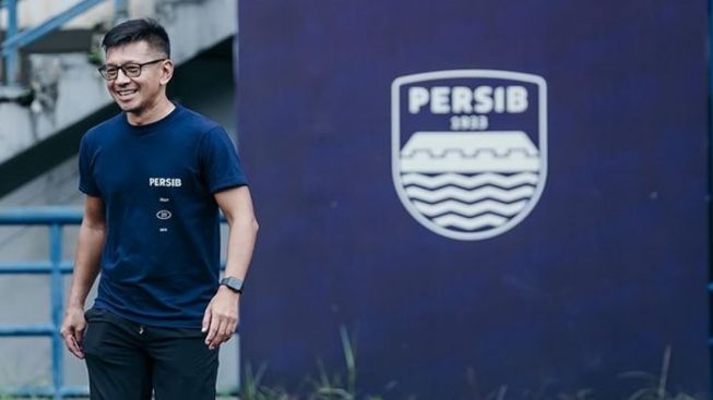 Persib Bandung Siapkan TC, Teddy Tjahyono Ungkap Alasan Yogyakarta Jadi Pilihan