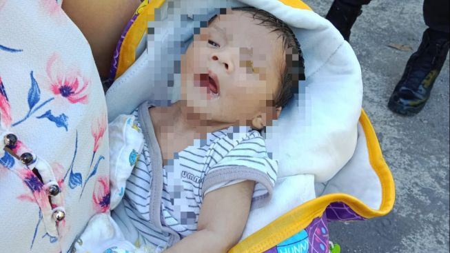 Warga Heboh, Bayi Digeletakkan di Depan Kantor Dinas Kebudayaan Denpasar