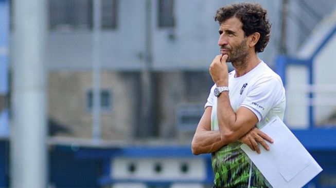 CEK FAKTA: 3 Nama Sepakat Gabung Persib, Luis Milla Siapkan Kejutan Pemain Asing untuk Bobotoh?