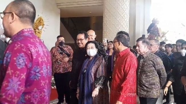 Jadi Lumbung Suara PDIP, Ketum Megawati Soekarnoputri Kunjungi Bali
