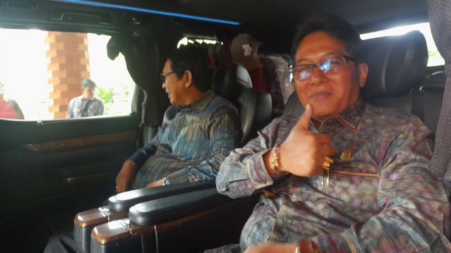 Final! Begini Jawaban Giri Prasta Tentang Hubungannya dengan Wayan Koster