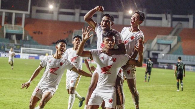 Update Terbaru Jadwal Liga 1 2023/2024, Erick Thohir Serahkan ke Kapolri, Catat Tanggalnya!