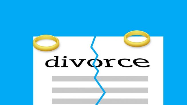 Marak Artis Bercerai, Yuk Simak 5 Hukum Perceraian Dalam Islam