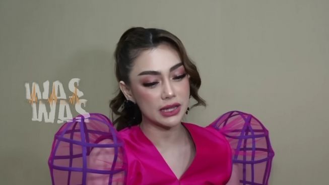 Keteteran Ngurus Anak Tanpa Stefan William, Celine Evangelista Akui Butuh Sandaran