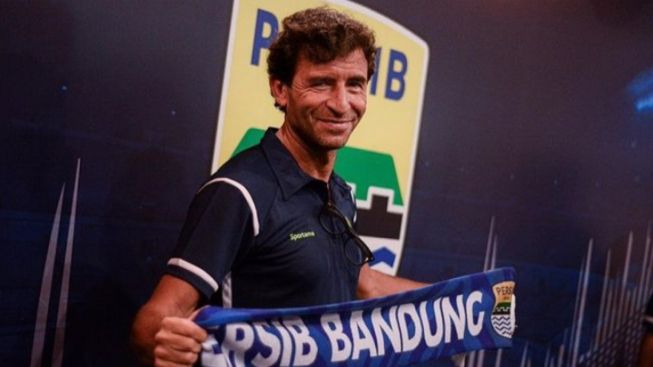 Luis Milla Komentari Lapangan Latihan Persib, Kini Bergantung Beckham Putra Nugraha CS