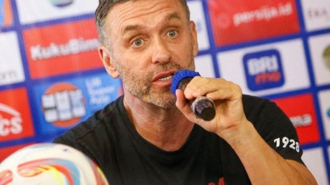 Bek Asing Persija Dipastikan Absen Kontra PSM Makassar, Thomas Doll Pasang Duo Anak Asuh Indra Sjafri?
