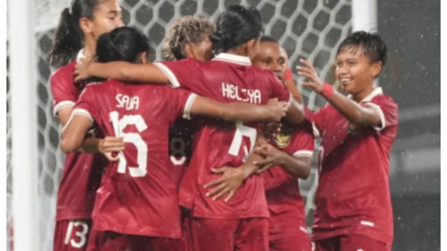 Timnas Indonesia U-19 Wanita Menggebrak AFF dengan Kemenangan Gemilang di Laga Perdana