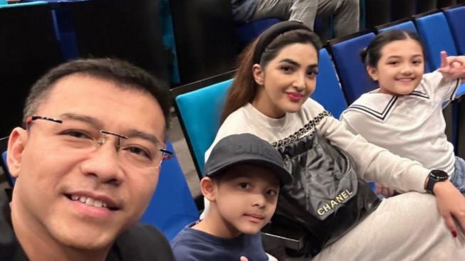 Blak-Blakan! Ashanty Bongkar Sisi Lain Anang Hermansyah: Ada Cewe Cantik...