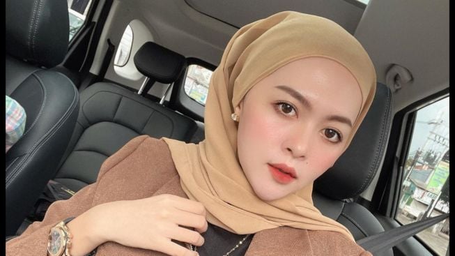 Bikin Geram! Bukannya Minta Maaf, Pria yang Diduga Selingkuhan Suami Selebgram Meylisa Zaara Justru Minta Lakukan Hal Ini