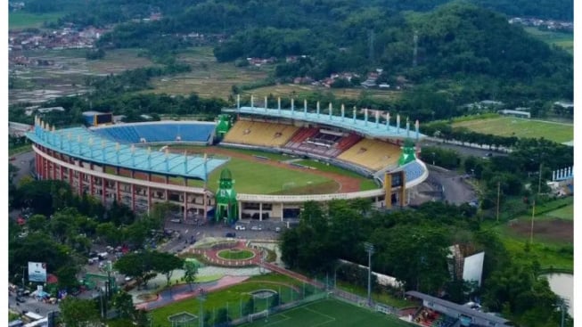 Ridwan Kamil Ungkap Hasil Inspeksi FIFA soal Kesiapan Stadion Si Jalak Harupat untuk Venue Piala Dunia U-17