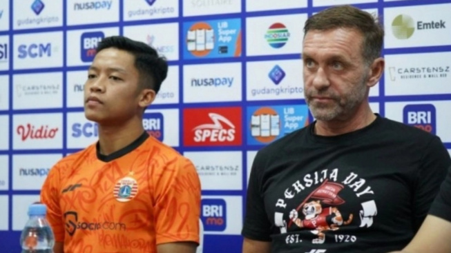 Bukan Salah Thomas Doll Persija Jakarta Gagal Taklukan Persib Bandung, Jakmania Salahkan Pemain Ini