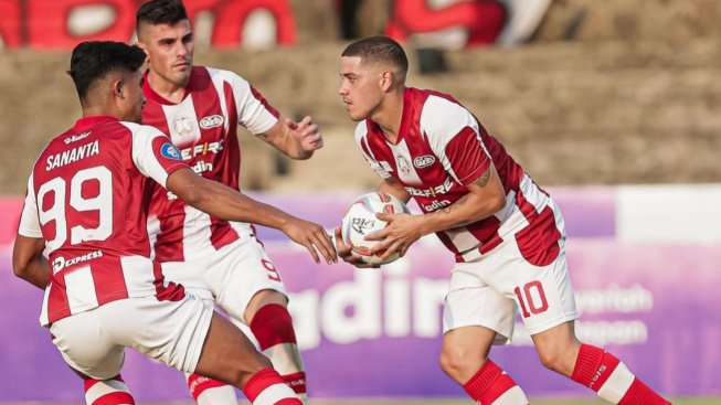 Pemain Jebolan Sevilla Seharga Rp2,61 Miliar Diminta tak Usah Kembali Usai Persis Solo Taklukan RANS Nusantara FC