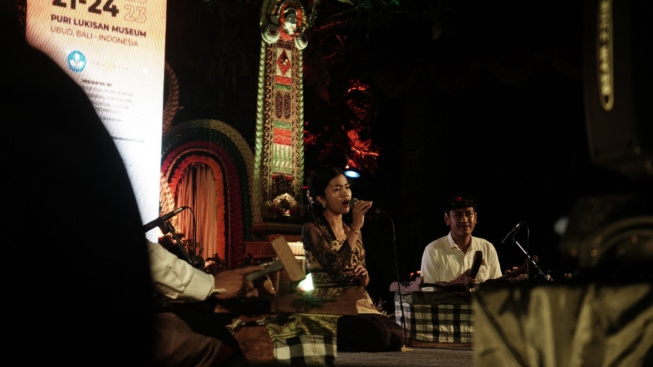 Kental Dengan Tradisi, Gamelan Selonding Bali Unjuk Gigi di Panggung Internasional di Ubud