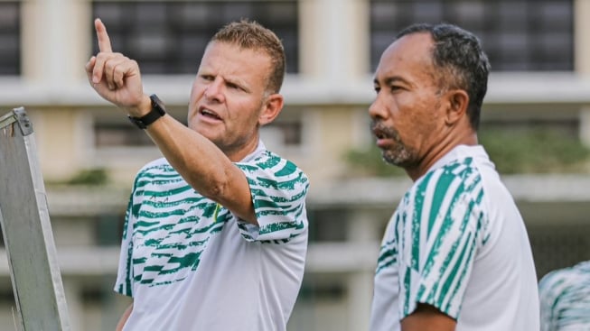 Taklukkan Arema FC, Josep Gombau Sumbangkan 3 Poin untuk Persebaya Surabaya di Laga Debutnya, Bonek Puas?