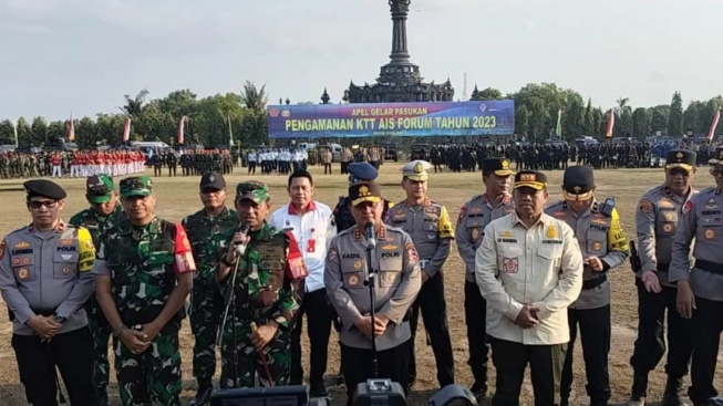 TNI/Polri Gelar Pasukan, Siap Amankan KTT AIS di Bali