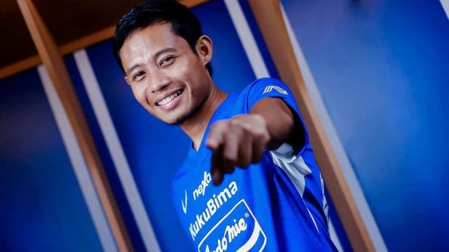 Diisukan Pensiun Dini, Evan Dimas Resmi Berlabuh ke PSIS Semarang, Begini Kata Yoyok Sukawi