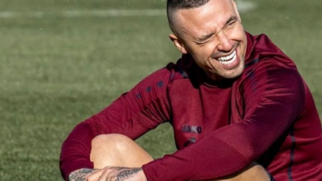 Eks AS Roma Radja Nainggolan Beri Motivasi Penting untuk Timnas Indonesia