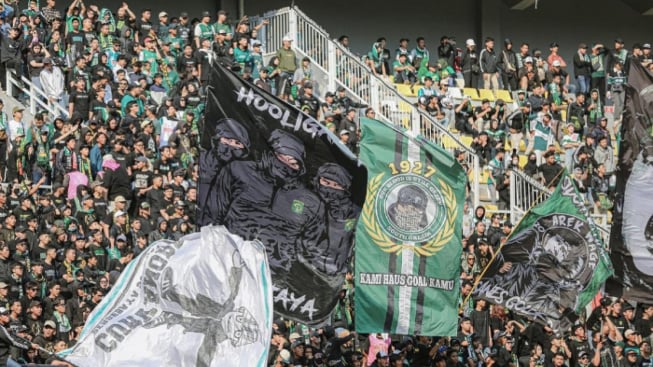 Kabar Gembira Buat Bonek, Persebaya Dipastikan Jamu Persija di Stadion GBT