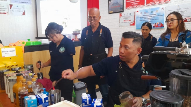 Pertamina Buka Kedai Kopi yang Dikelola Kaum Difabel