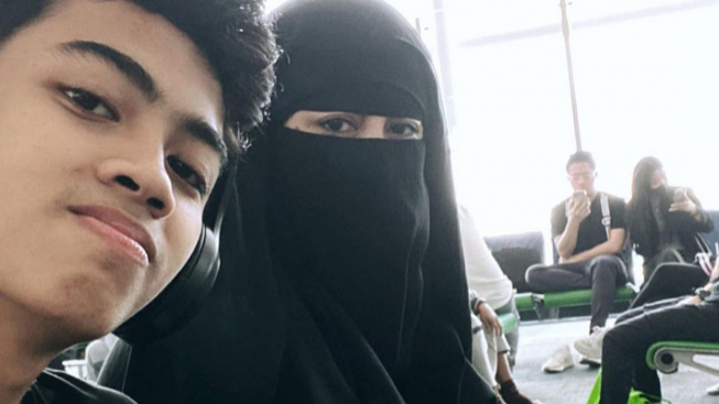 Usai Ditinggal Menikah oleh Adiba Khanza, Kini Ummi Pipik Harus Rela Berpisah Selama 3 Tahun dengan Putranya