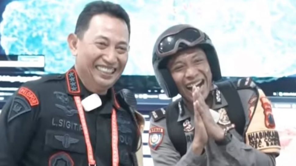 Aksi Kocak Polisi Ini Viral Karena Selalu Membuat Kapolri Jenderal