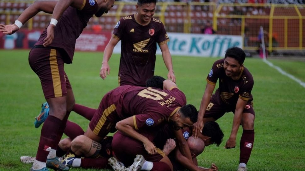 Kalah Persib Bandung dan Persija Musim Ini, PSM Makassar Pantas Menang?  Inilah alasannya