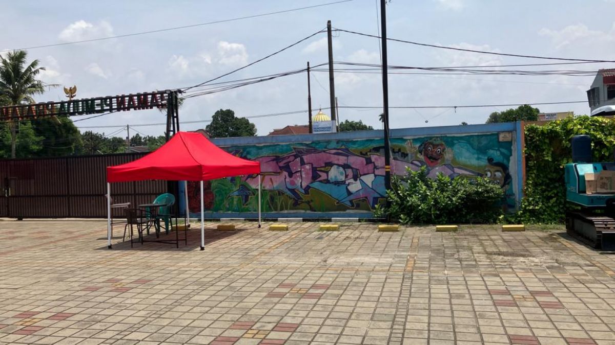 Suhu panas menyelimuti kawasan Depok, Jawa Barat. [Tomy Tresnady]