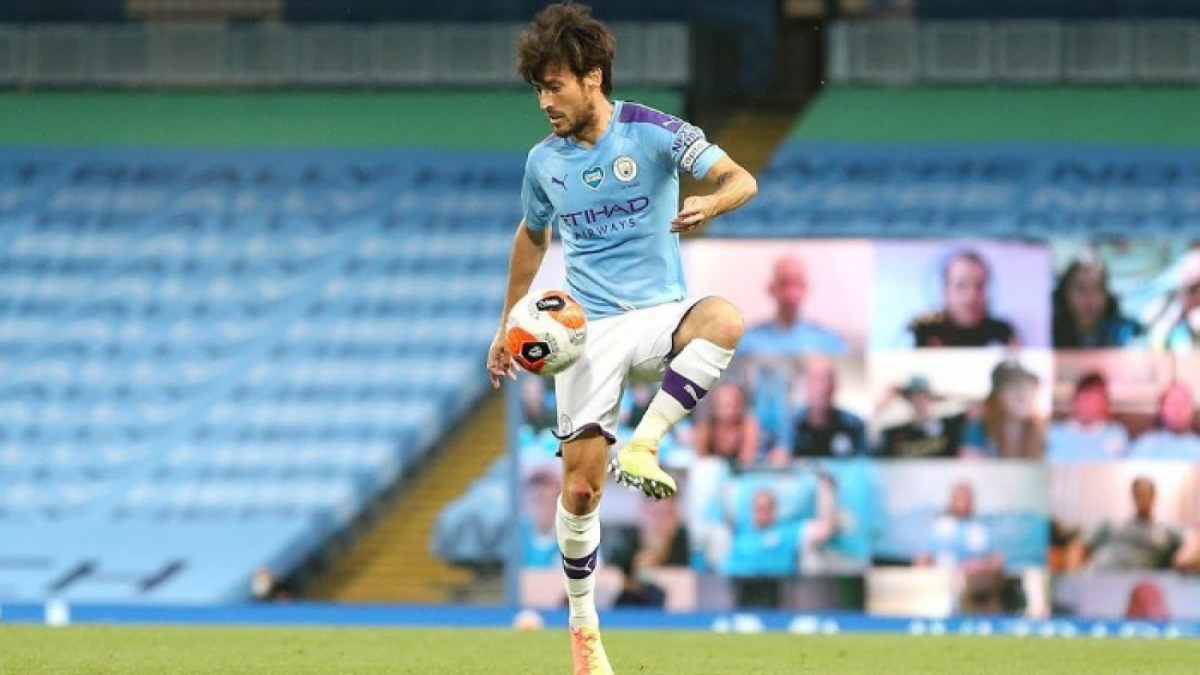 David Silva bersama Man City pada 2020 [Instagram/ @david21lva]