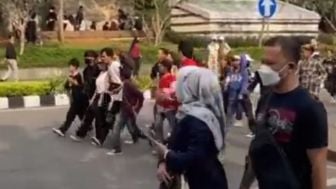 Kumpulan Remaja di Citayam Fashion Week Sudirman Makin Viral, Begini Tanggapan Walikota Depok