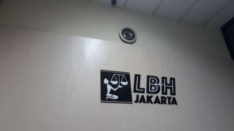 LBH Jakarta Akan Gugat Kominfo karena Rugikan Masyarakat Rp1,5 Miliar