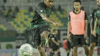 Jelang Laga Melawan Madura United, Aji Santoso: Kami Fokus Lakukan Pembenahan dan Evaluasi