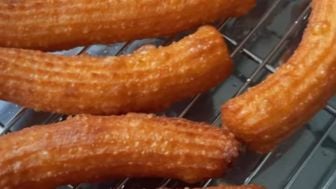 Chef Martin Praja Bagikan Resep Churros: Donat Ala Spanyol Yang Renyah