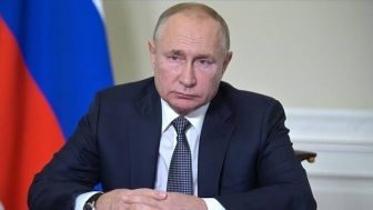 Putin Keluarkan Dekrit Darurat Militer, Rusia Mulai Waspada?