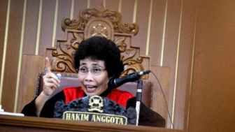 Profil Hakim Albertina Ho, Srikandi Hukum Indonesia yang Tertawakan Eksepsi Putri Candrawathi