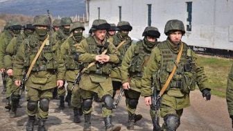 Ukraina Sebut Rusia Rekrut Tentara Dengan Riwayat HIV dan Hepatitis C, Propaganda?