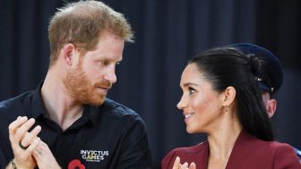 Pangeran Harry dan Meghan Markle Harus Minta Maaf jika Ingin Kembali Menjadi Anggota Kerajaan